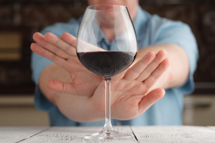 glāze vīna un alkohola lietošana